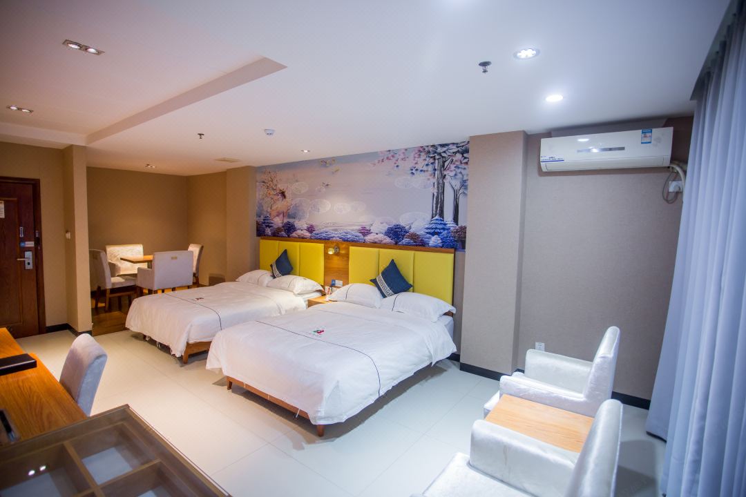 Bafang Hotel (Heyuan Dongjiang Capital)