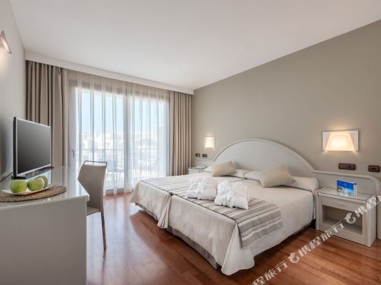 Gran Hotel Costa del Sol - Tap to explore photos