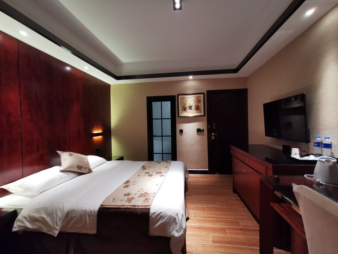 Jiangmen Baiyun Apartment