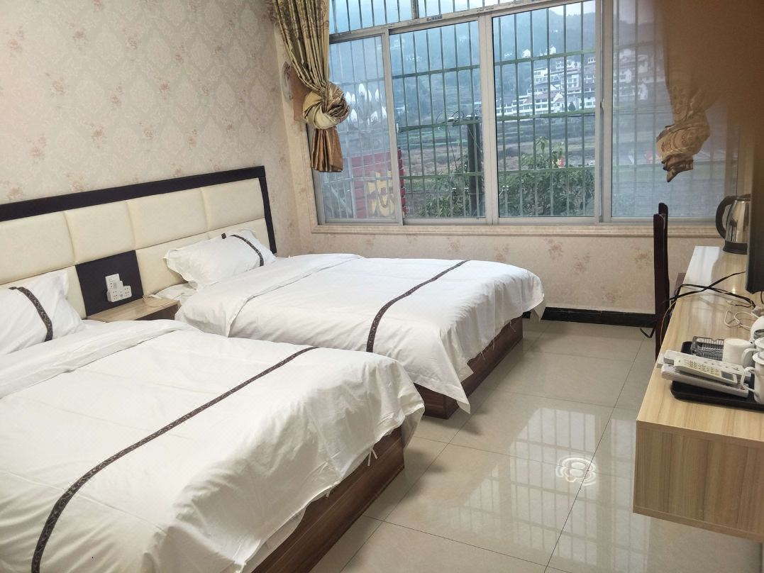 Jiange Tongge Hotel