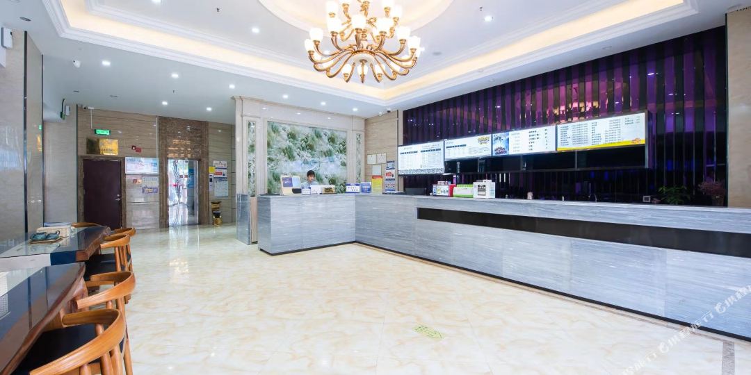 宏新泰酒店(楠江中路店)