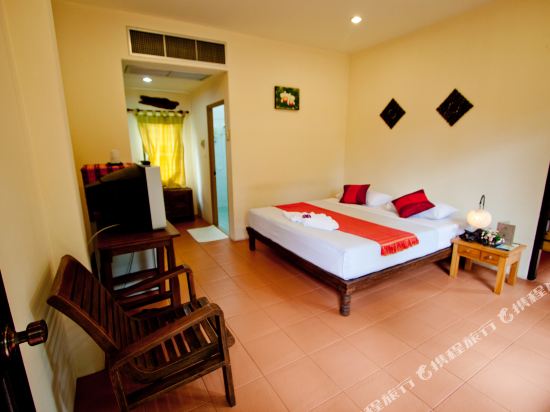 Touch Star Resort Doi Inthanon - Tap to explore photos