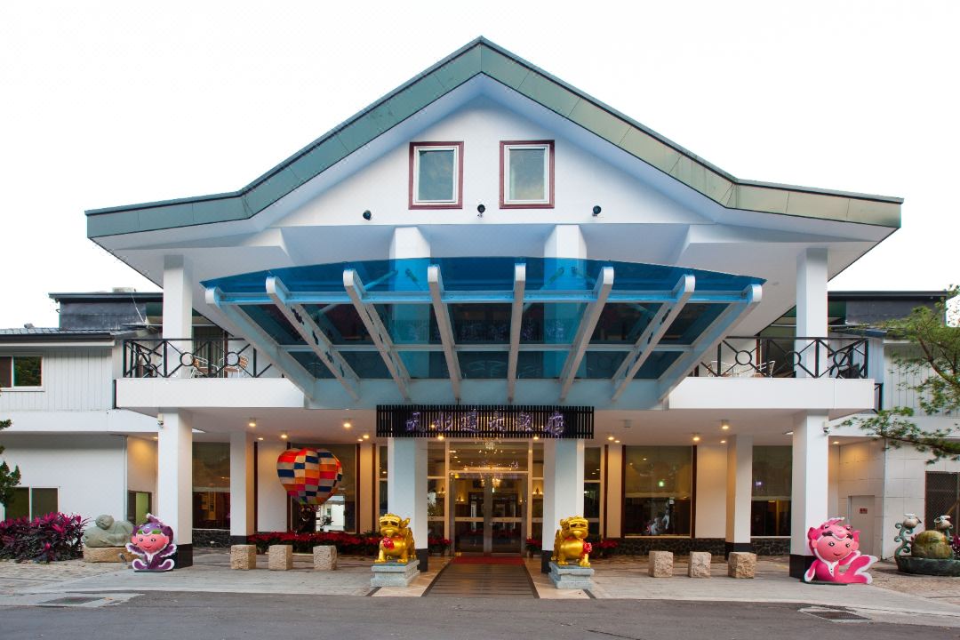 Lakeside Resort