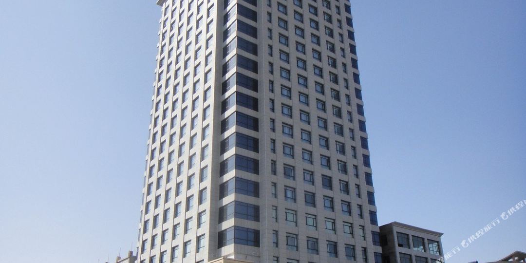 铂金汉宫国际大酒