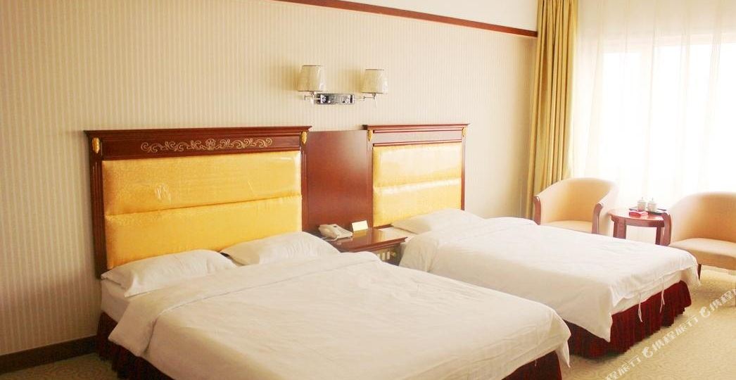宏基商务旅馆(海韵温泉假日酒店南)