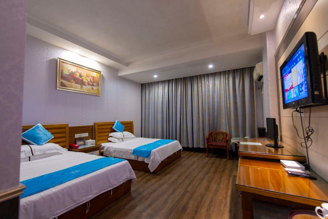 Q+ Hengsheng Holiday Hotel