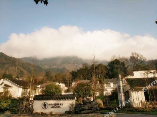 彭州仙泉山麓温泉酒店_地址:龙门山镇宝山村