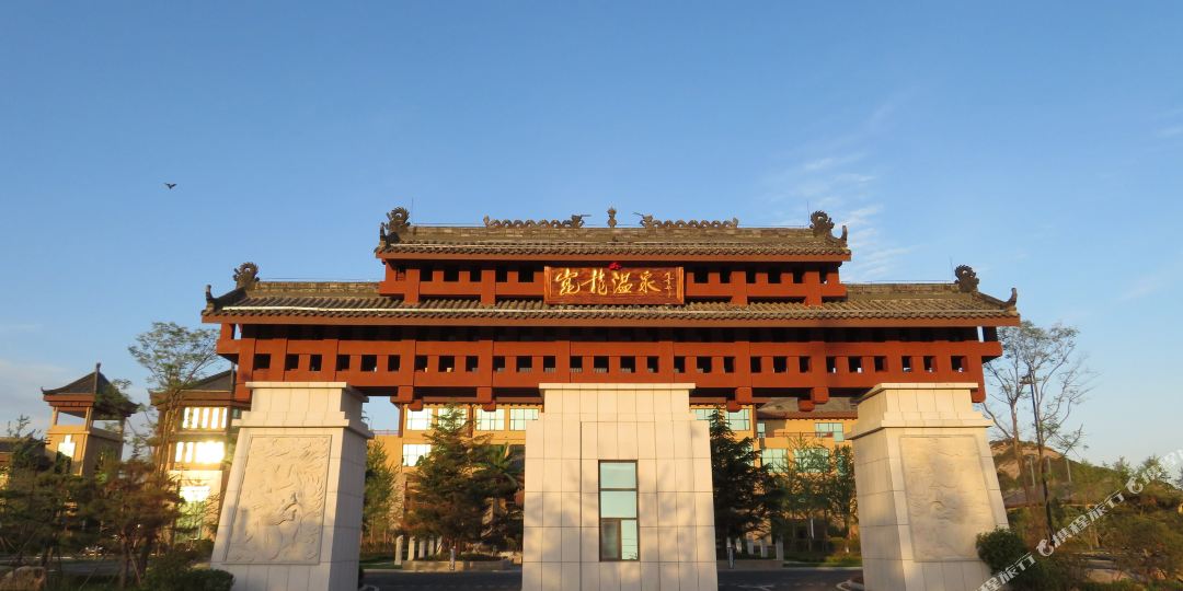昆仑温泉酒店
