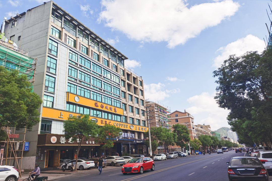 Linhai Gangdu Business Hotel