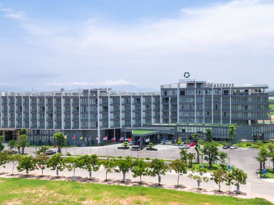 DIC Star Hotels & Resorts Vinh Phuc - Tap to explore photos