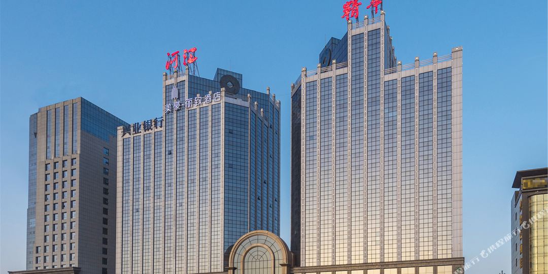 世纪精华酒店