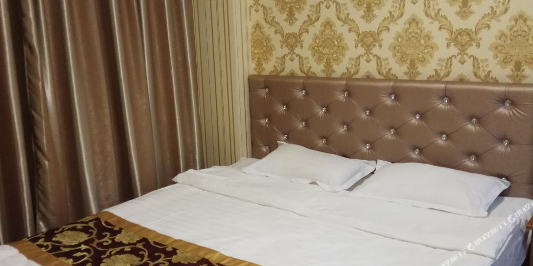 嘉荫龙行龙运快捷旅馆