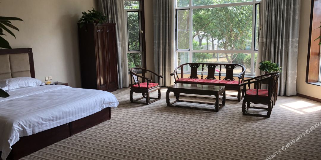 双月度家庭院
