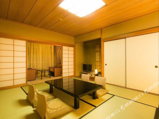 Hotel Shiragiku - Tap to explore photos