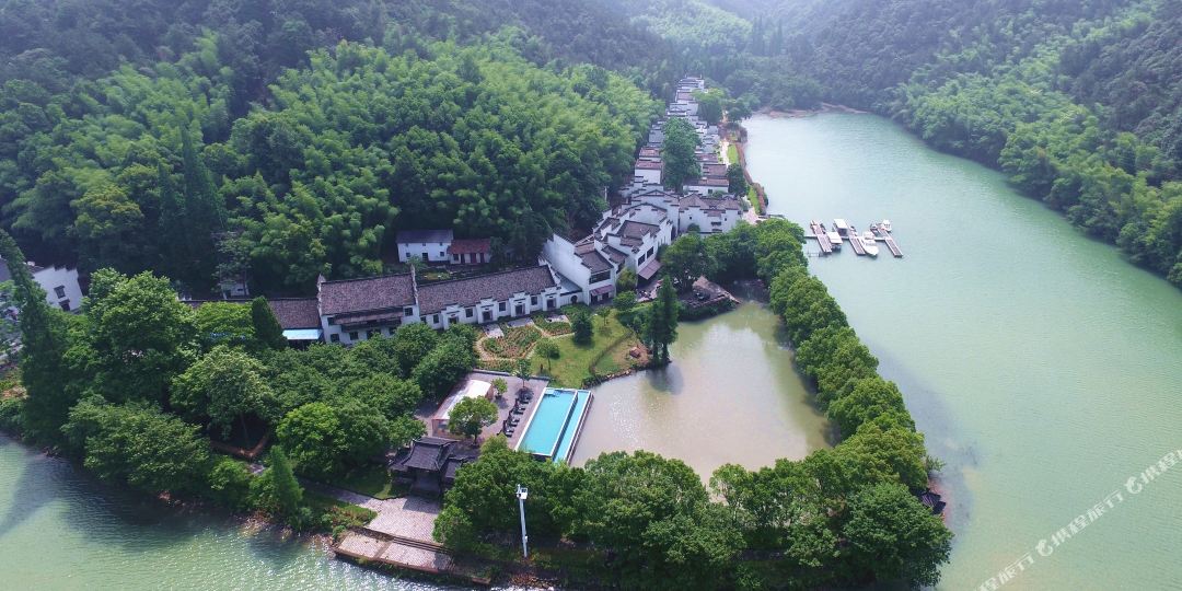 建德富春俱舍温泉酒店