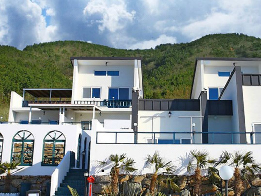 Namhae Caruso Pension