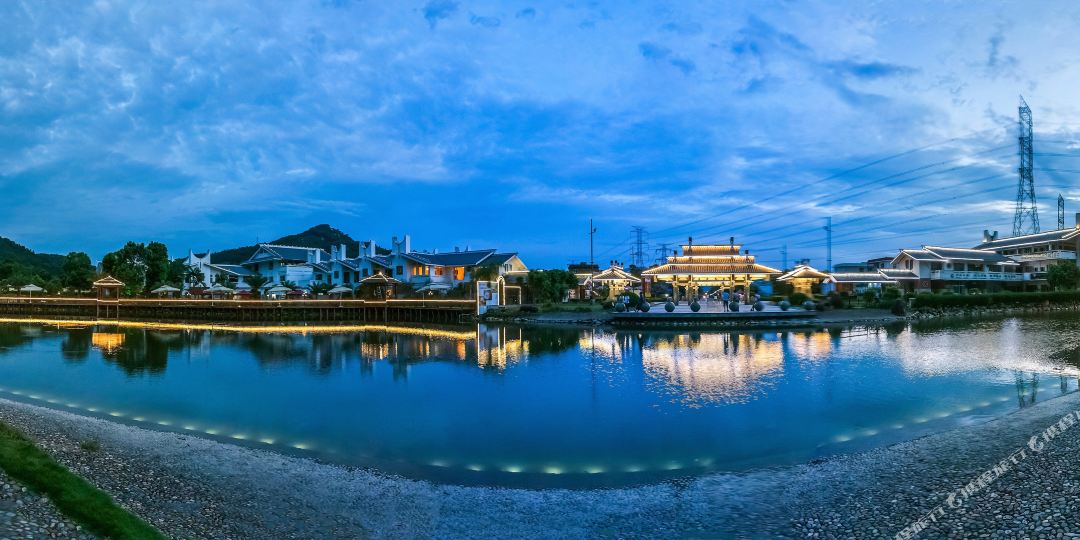 云洞岩花园九点
