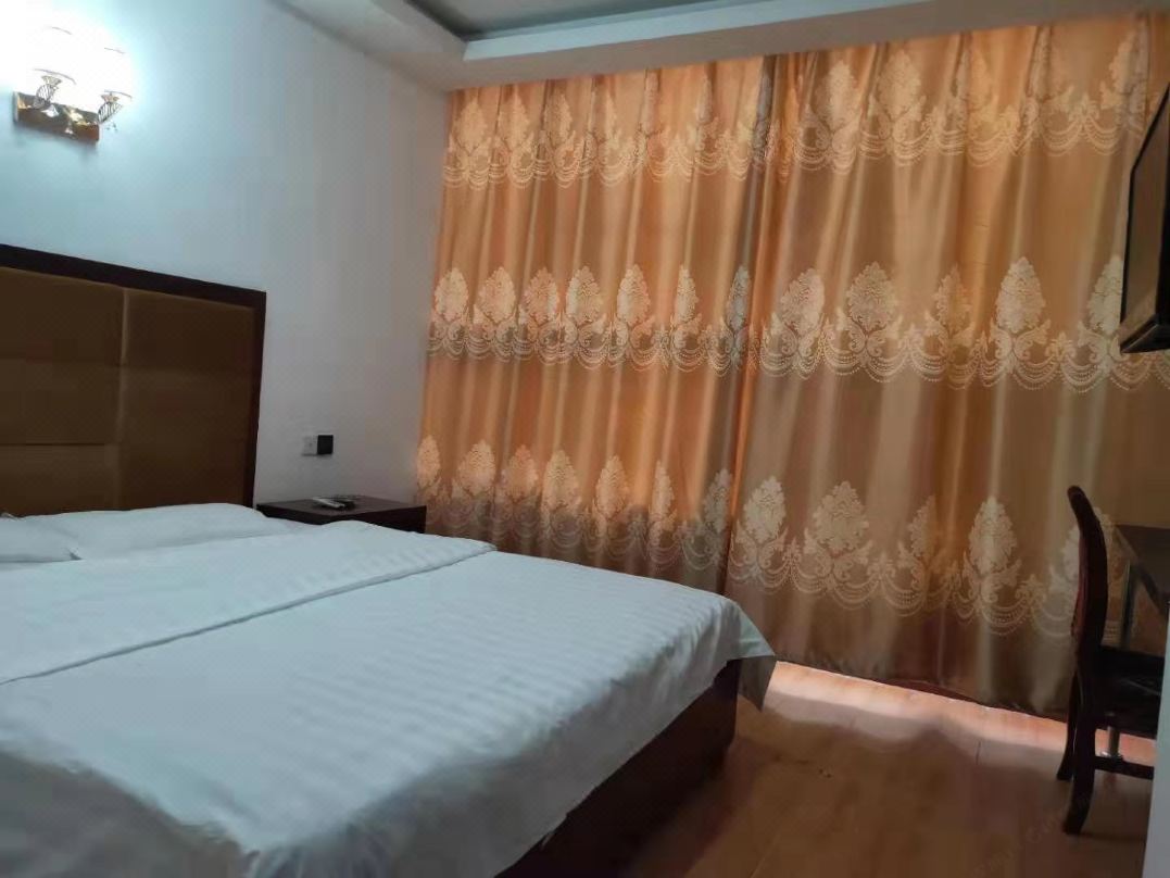 Ruichang Kairui Hotel