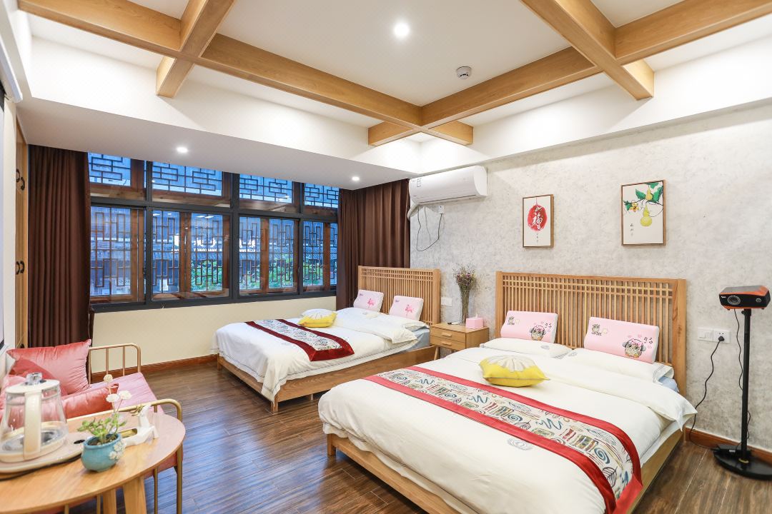 Qiyue Herun Inn