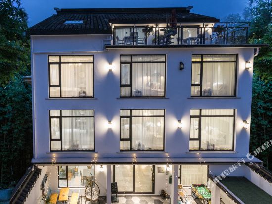 苏州蓝湖小住民宿(岱心湾店)