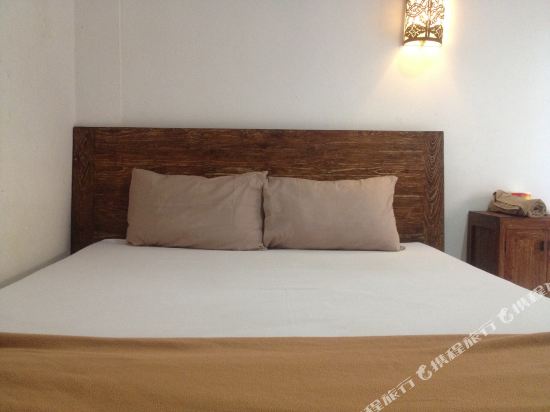 Kubu B'dauh Homestay - Tap to explore photos