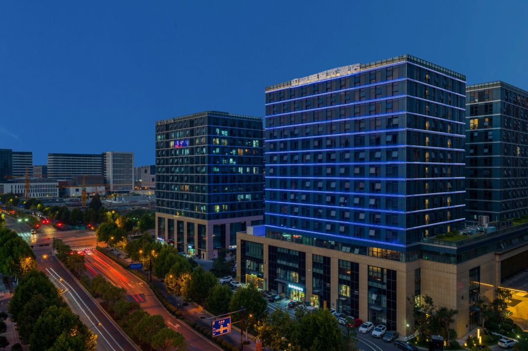 Zonhow International Hotel