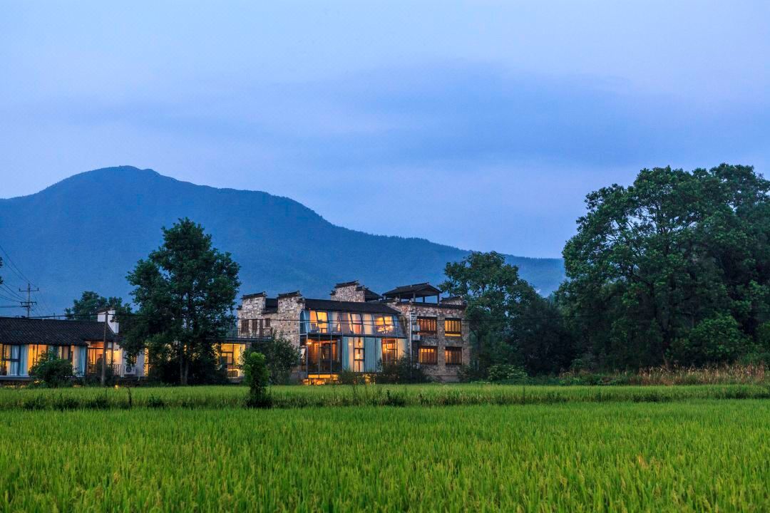 Alina’s Garden Resort