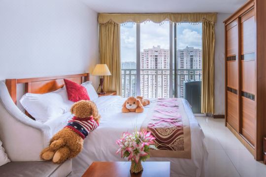 She Hehe Service Apartment (Guangzhou Weinan University  Subway Station)