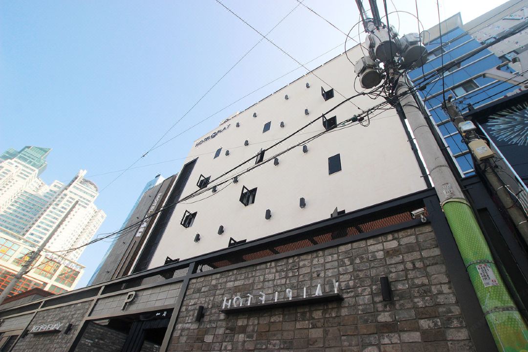 Changwon Myeongseodong Play