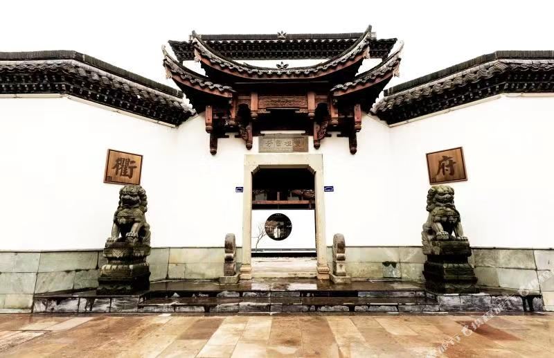 衢府官天门酒店