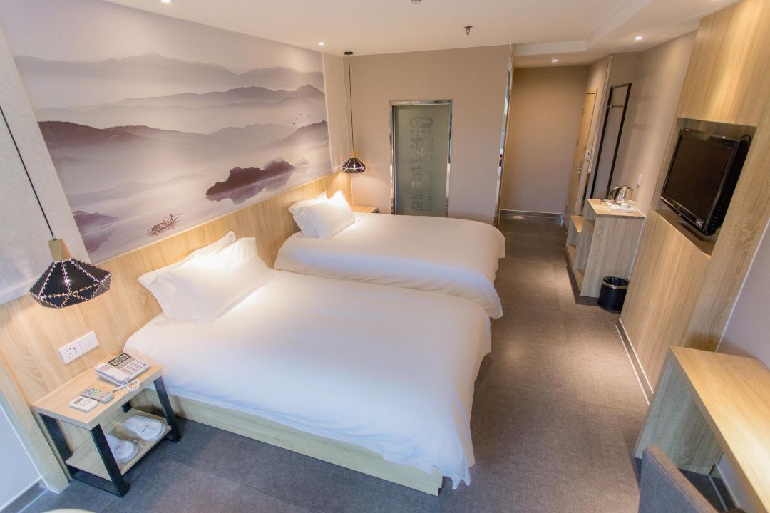 Qingmu Hotel (Nanjing Daqiao South Road University of Finance and Economics)