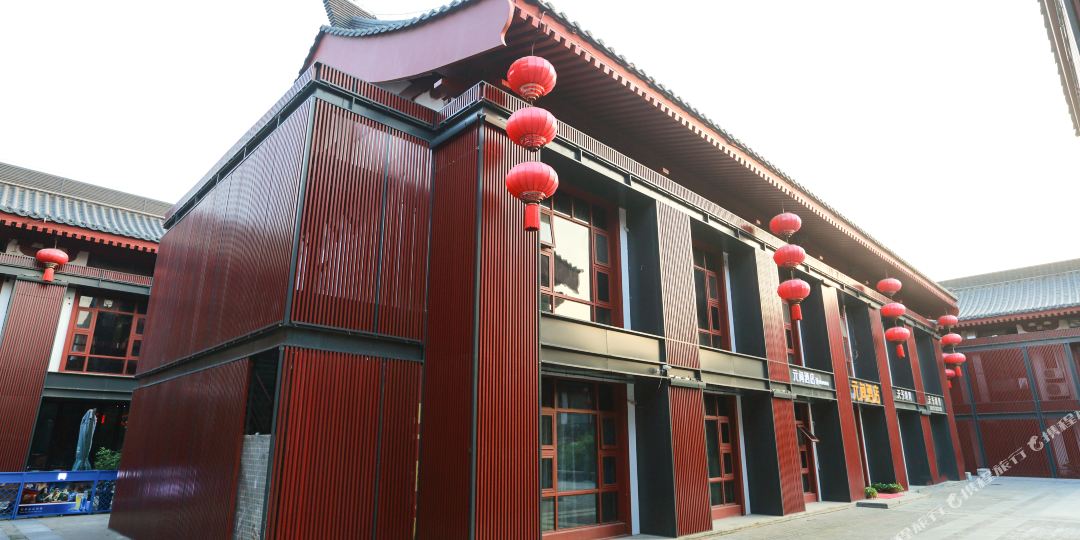 Coloroom元间酒店(西安大雁塔南广场店)