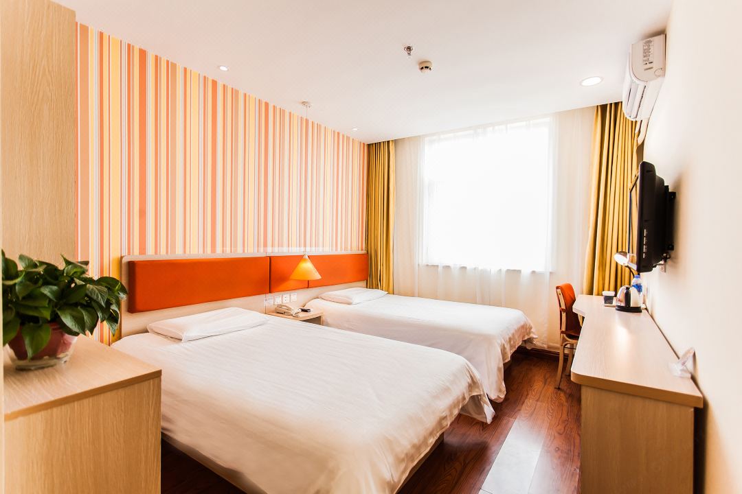 Home Inn (Taiyuan Jinci Road Jinyang Lake Park)