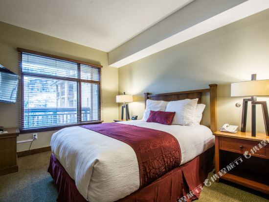 Sundial Lodge by Park City - Canyons Village - Tap to explore photos