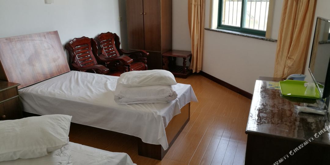 上海横沙倒大酒店