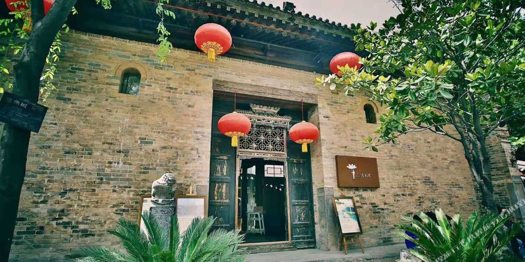 左右客酒店(礼泉袁家村店)