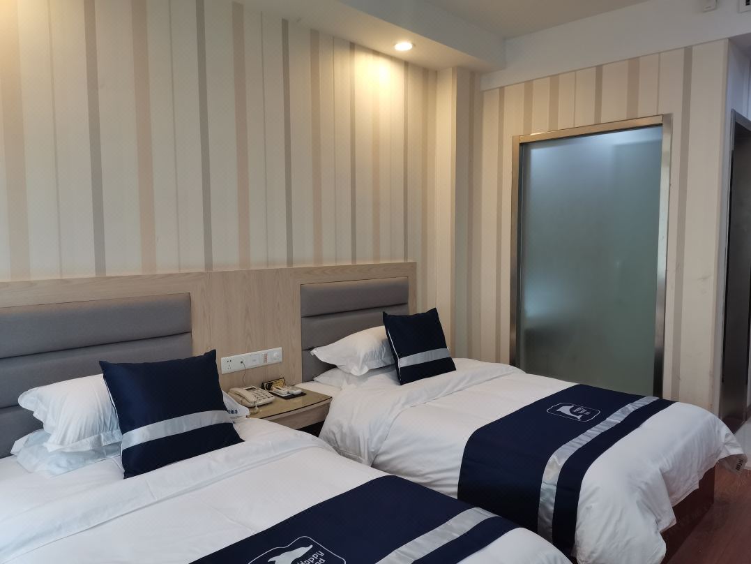 Along the way, the chain hotel (Meishan Town branch in Jinzhai)