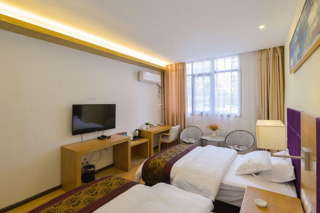 Anshun Hairui Express Hotel (Sports Road)