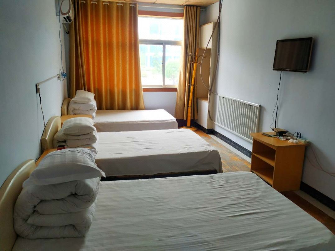 Penglai Hotel (Linyi Luoliu Road Store)