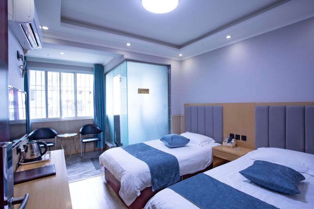 Luding Diye Hotel