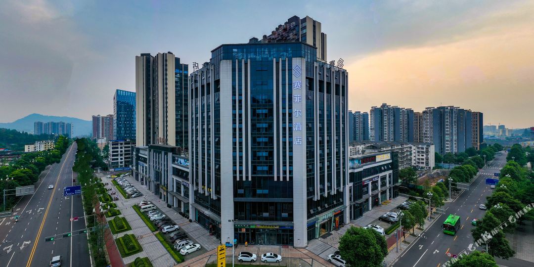 赛第二酒店(万达广场店)
