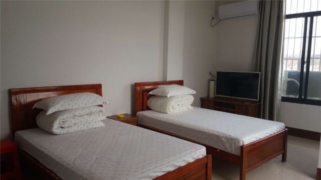 Nanning Wuming Shuyi Hotel