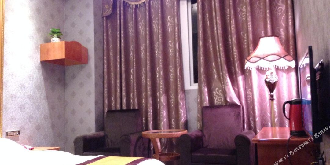 皇城酒店(邻水袁市店)