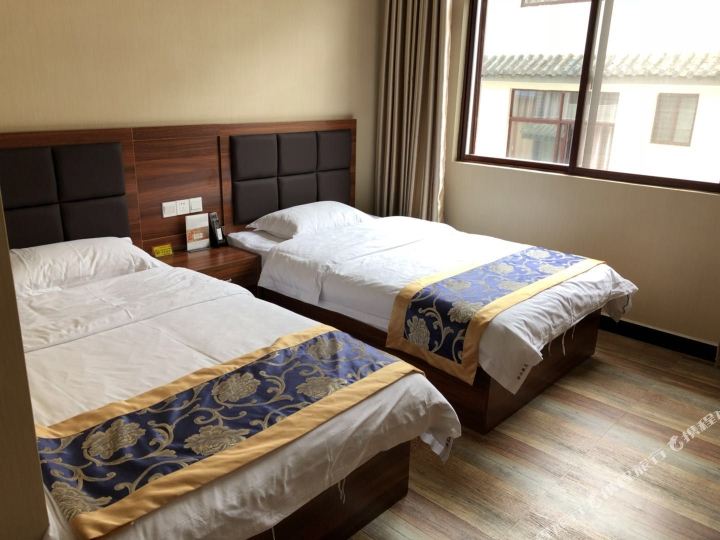 林鹤酒店