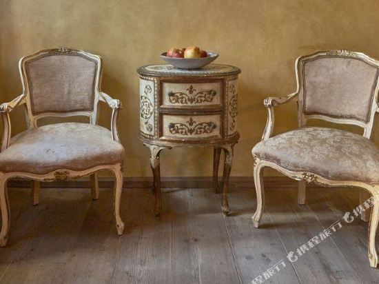 Historik Hotel Gotisches Haus Ansbach 1 4 7 Price Address