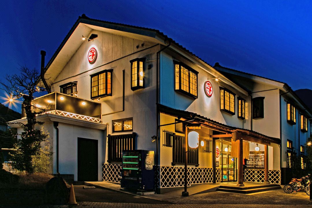 ออนเซ็น เรียวกัง สไตล์ญี่ปุ่น ยูฟุอิน ทาบิโนกุระ