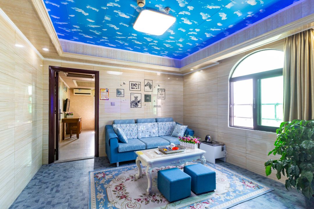 Chengdu Business Hotel