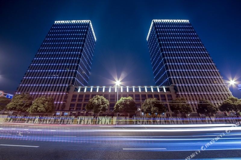 荟峰公寓