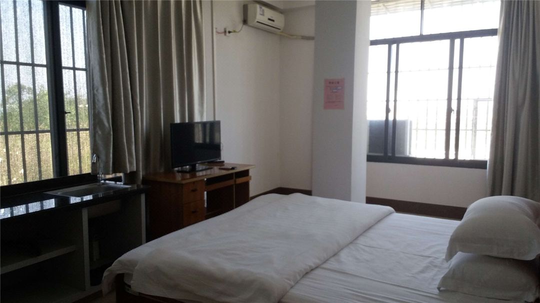 Nanning Wuming Shuyi Hotel