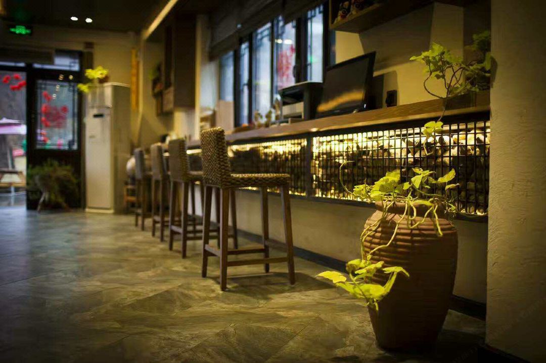 Junlan Hotel